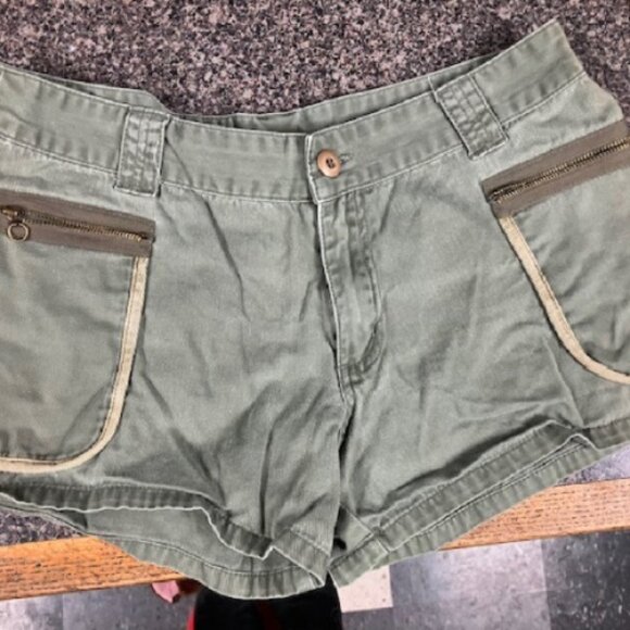 vintage Billabong shorts - Picture 1 of 3